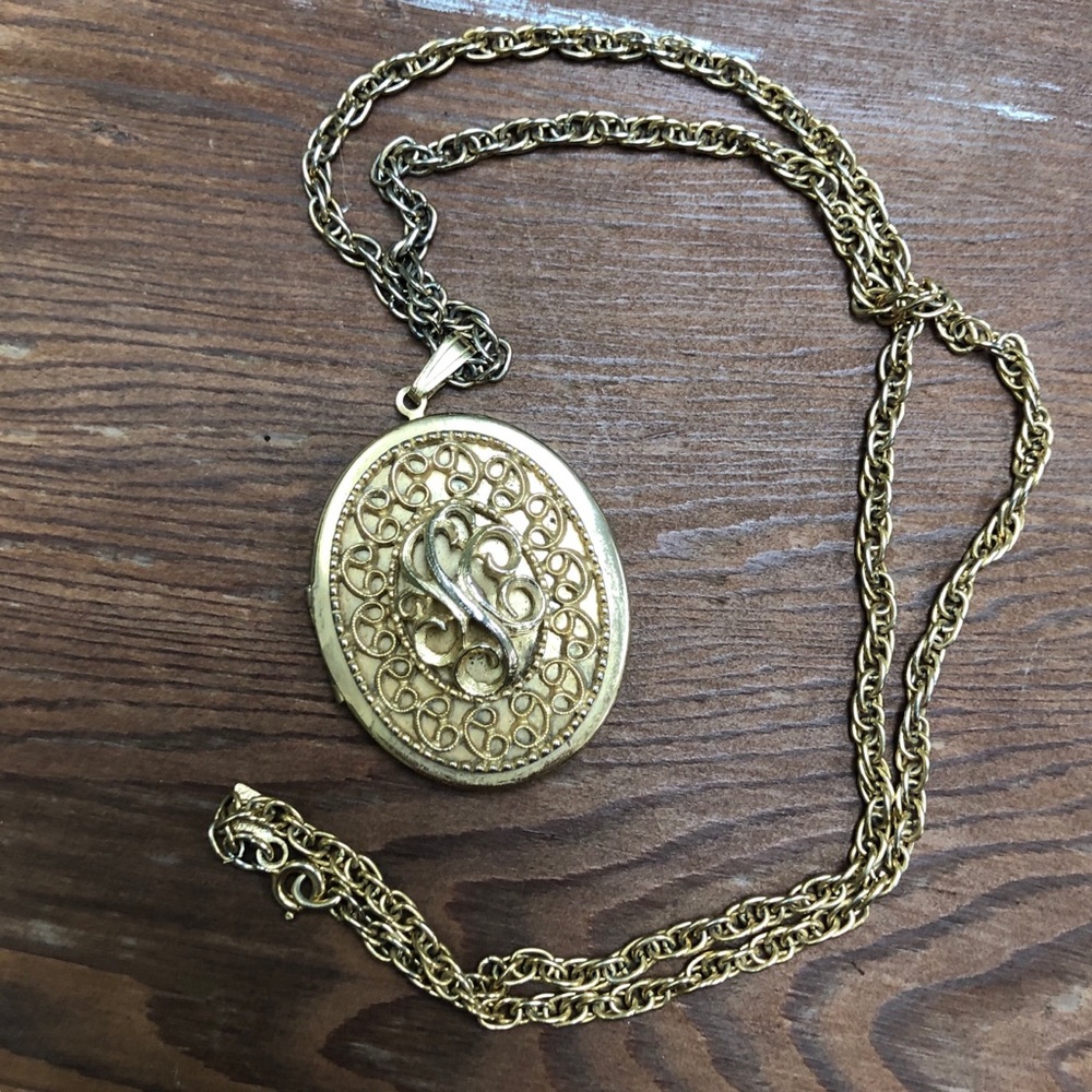 Vintage Locket & Chain Necklace